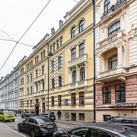 Winwinstay Art Nouveau Riga